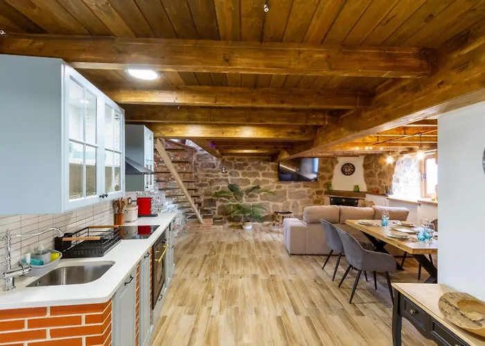 Casa Pepe Tatil Evi Nogueira De Ramuin